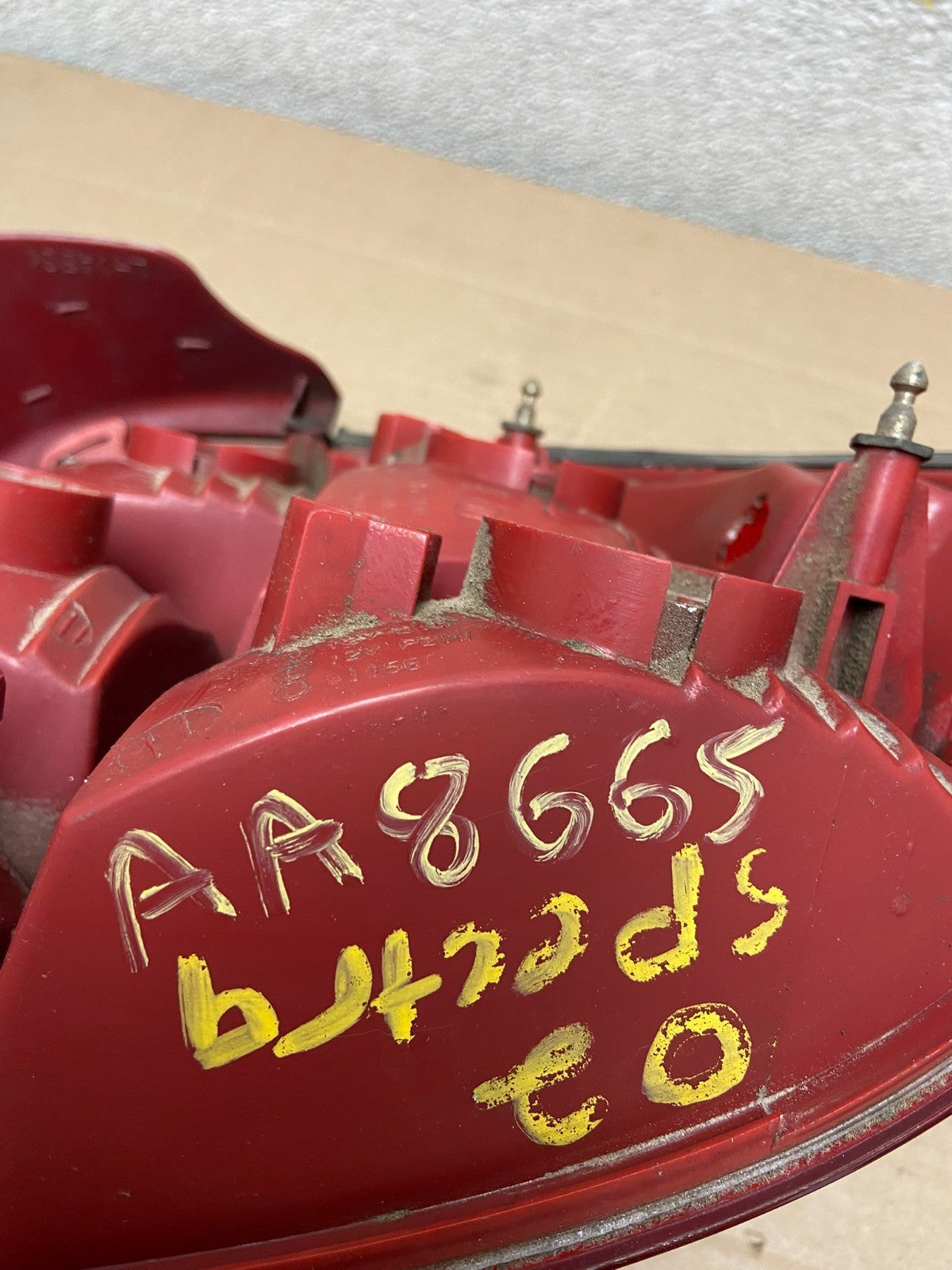 2001 Kia Spectra Left Driver Side Tail Light AA86657