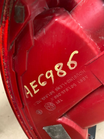 2012 to 2015 Volkswagen Passat Right Passenger Rh Side Tail light AE6986 LK5