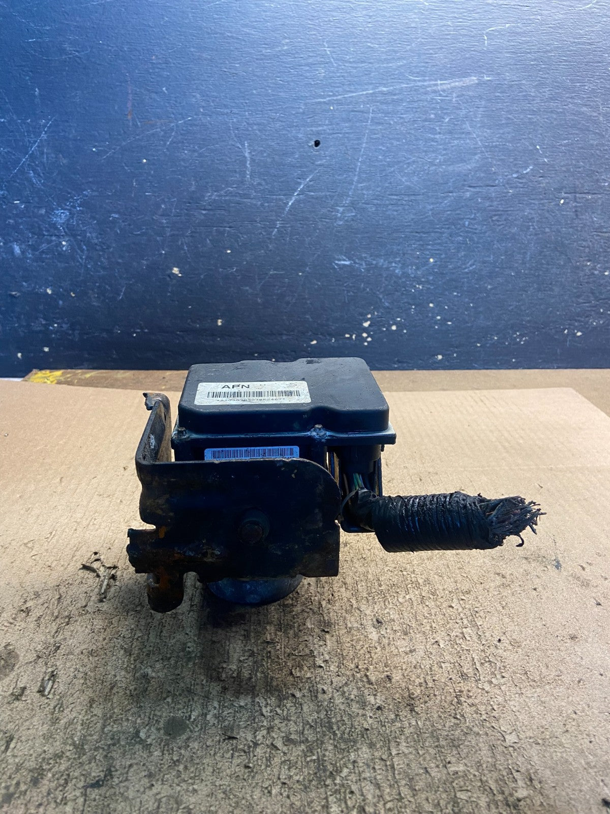 2009 to 2014 Cadillac Escalade ABS Pump Anti Lock Brake Module Z8944 DG1