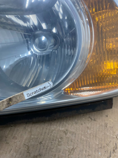 2003 to 2006 Honda Element Right Passenger Rh Side Headlight AD8803 DW3