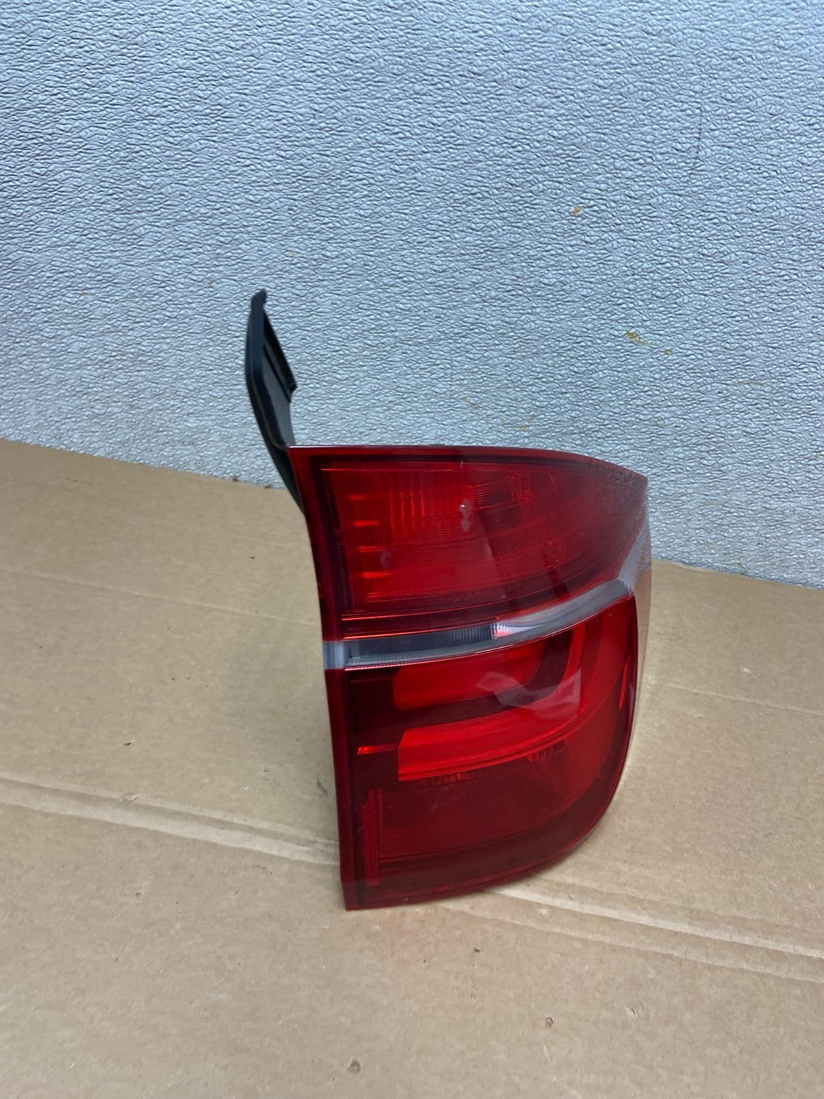 2011 2012 2013 Bmw X5 E70 Right Passenger Side Rh Tail Light Oem AB3465 LK2