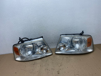 2004 to 2008 Ford F-150 F150 Left+Right Halogen Headlights AF4246 LK0