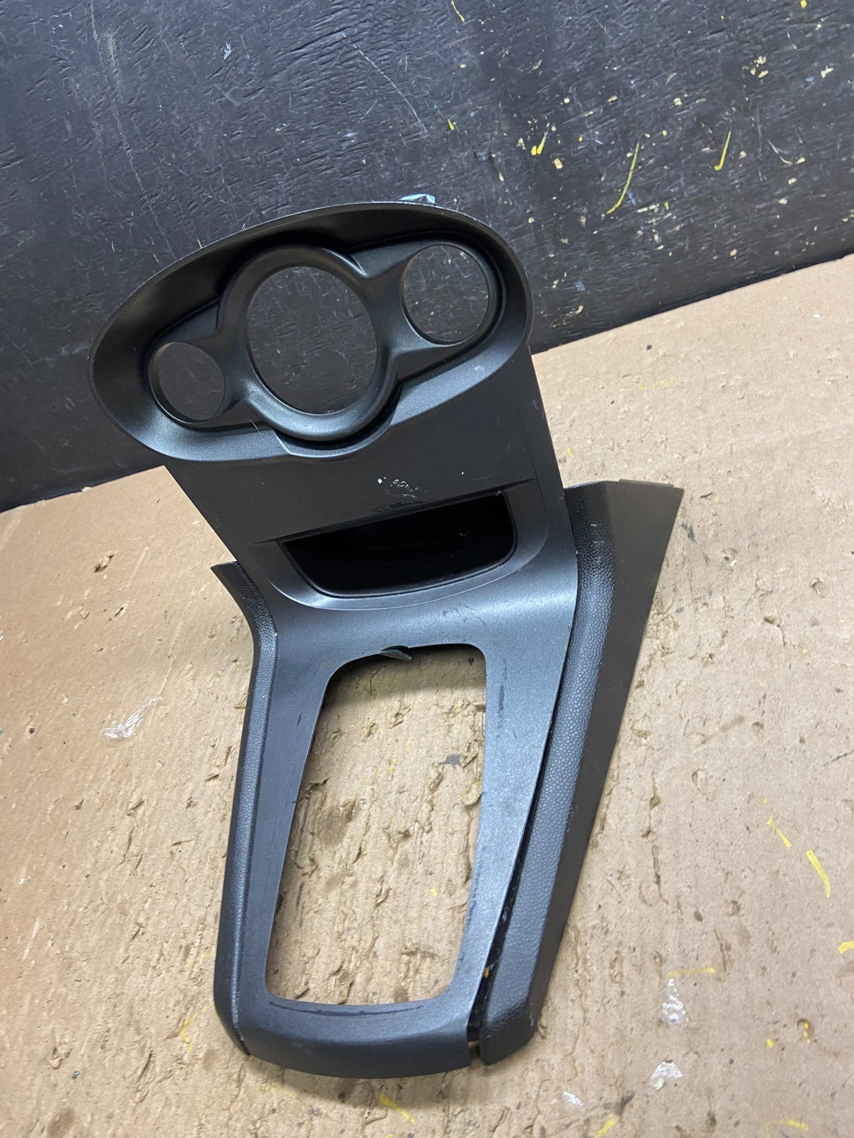 2011 to 2017 Ford Fiesta Center Console Shifter Bezel Trim T8719 DG2