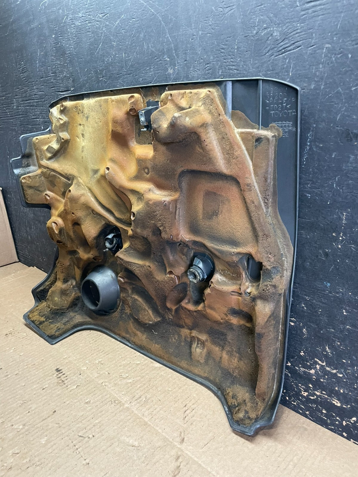 2006 to 2015 Lexus IS250 Engine Motor Cover Panel OEM aa6126 DG7