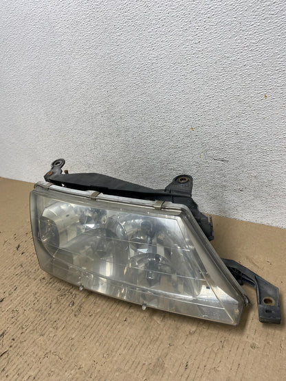 1998 to 1999 Toyota Avalon Halogen Right Passenger RH Headlight AF6036 DW2