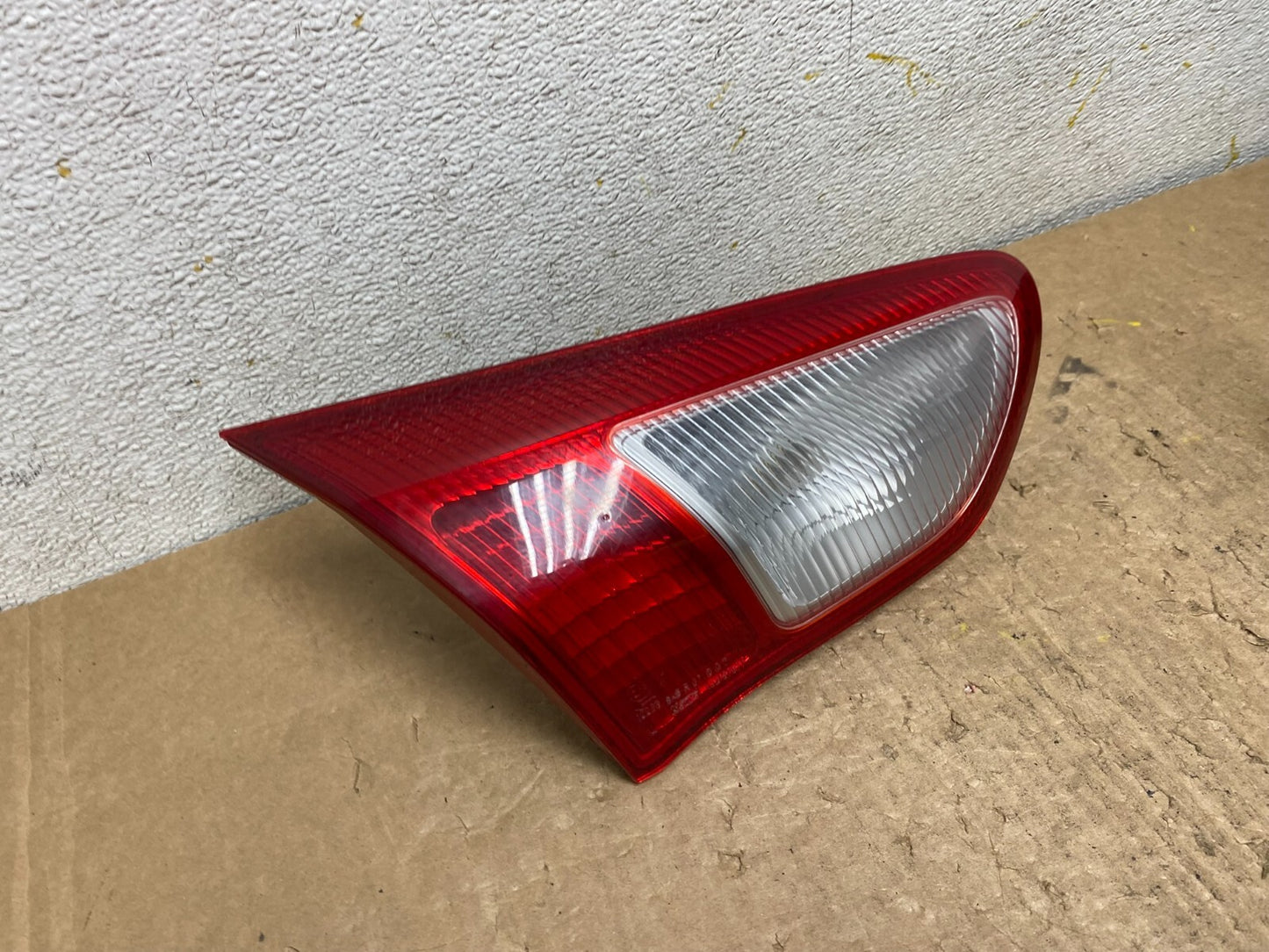 2009-2010 Mitsubishi Lancer Hatchback Left Driver LH Tail Light Inner O6417 DW2