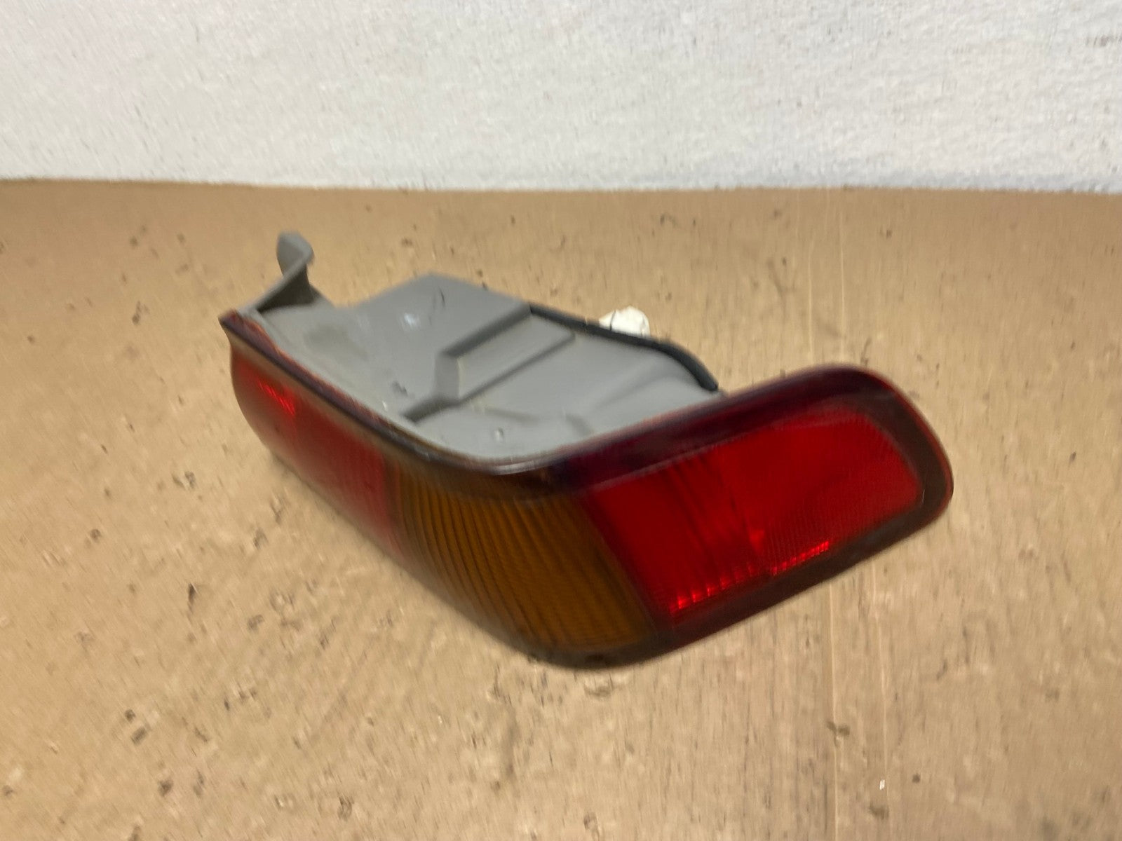 1997 - 1999 Toyota Camry Tail Light Right Passenger Rh Side OEM AB6743 LK1