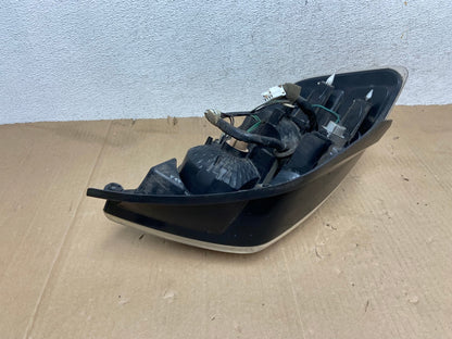 2005 to 2006 Mitsubishi Outlander Right Passenger Side Tail Light AE9115 LK4