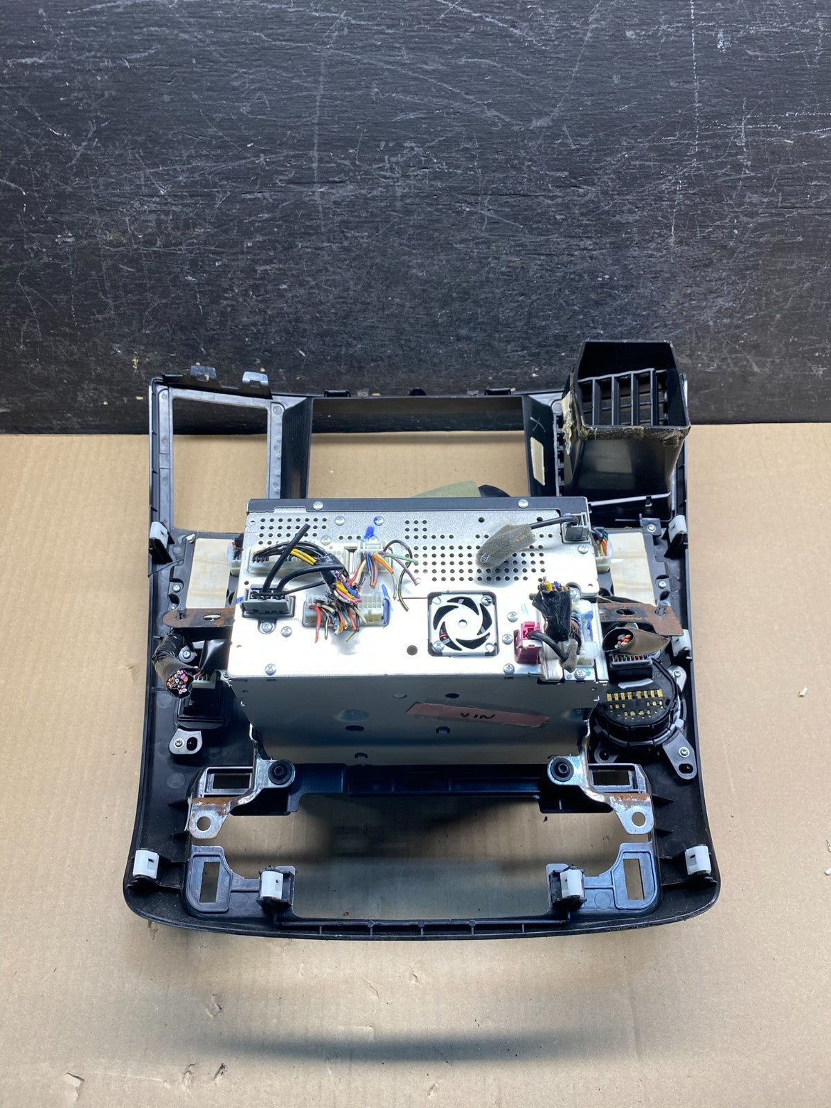 2008 to 2010 Infiniti QX56 Radio Player Climate Control Panel Bezel OE AI0371 DG7
