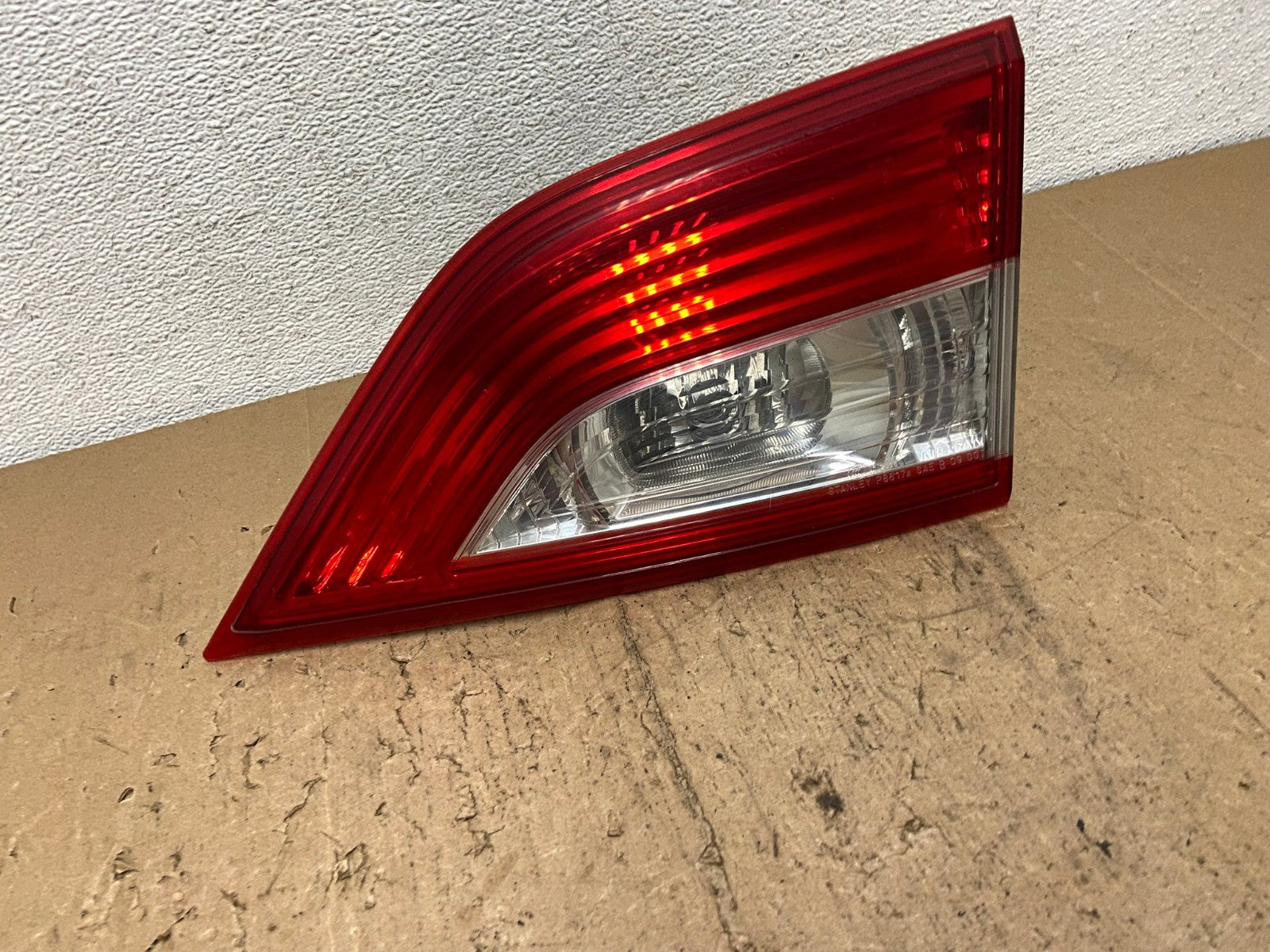 2011 - 2017 Nissan Quest Right Passenger Rh Side Inner Tail Light AC7325 LK0