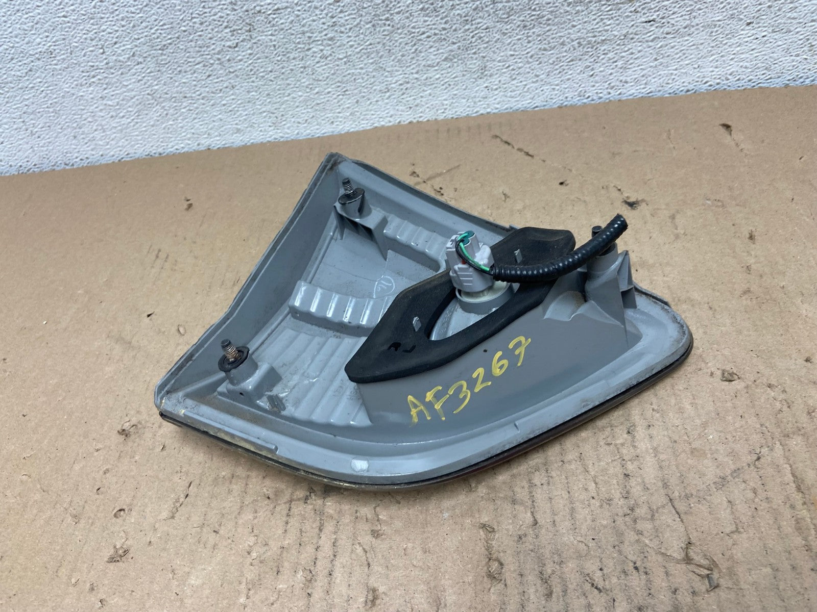 2013 to 2016 Nissan Pathfinder Right Passenger Inner Tail light AF3267 LK4