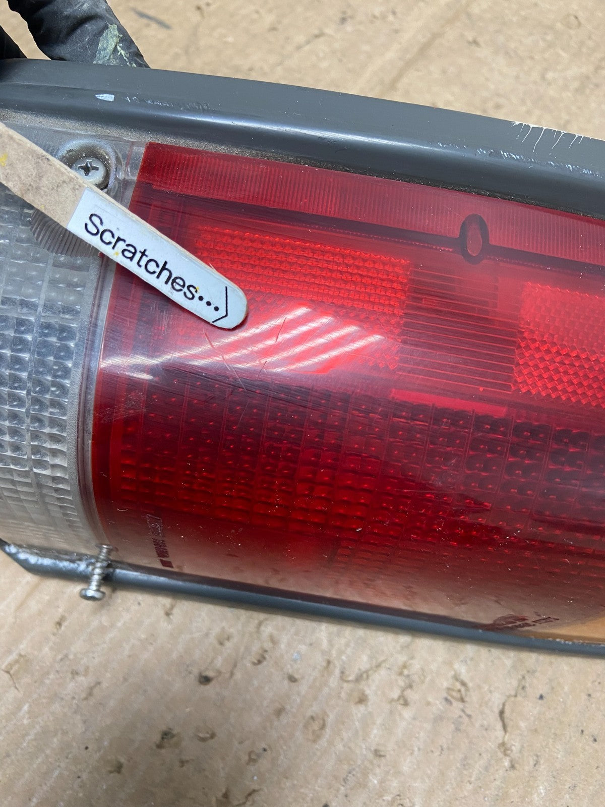 1985-1998 Mazda Magnum Bravo B2000 B2200 B2600 Left Driver Tail Light AA6734  DG3