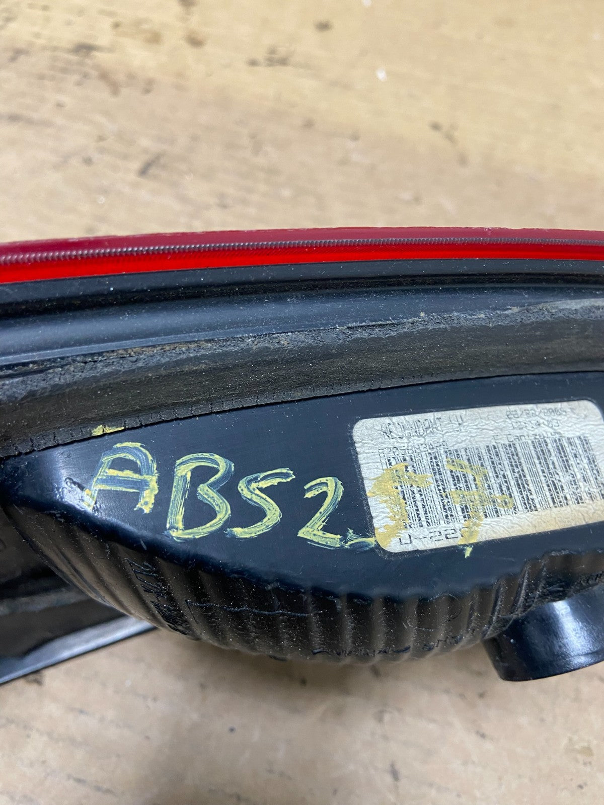 1998-2002 Lincoln Navigator Left Driver Lh Side Tail Light Inner Oem AB5257 LK6
