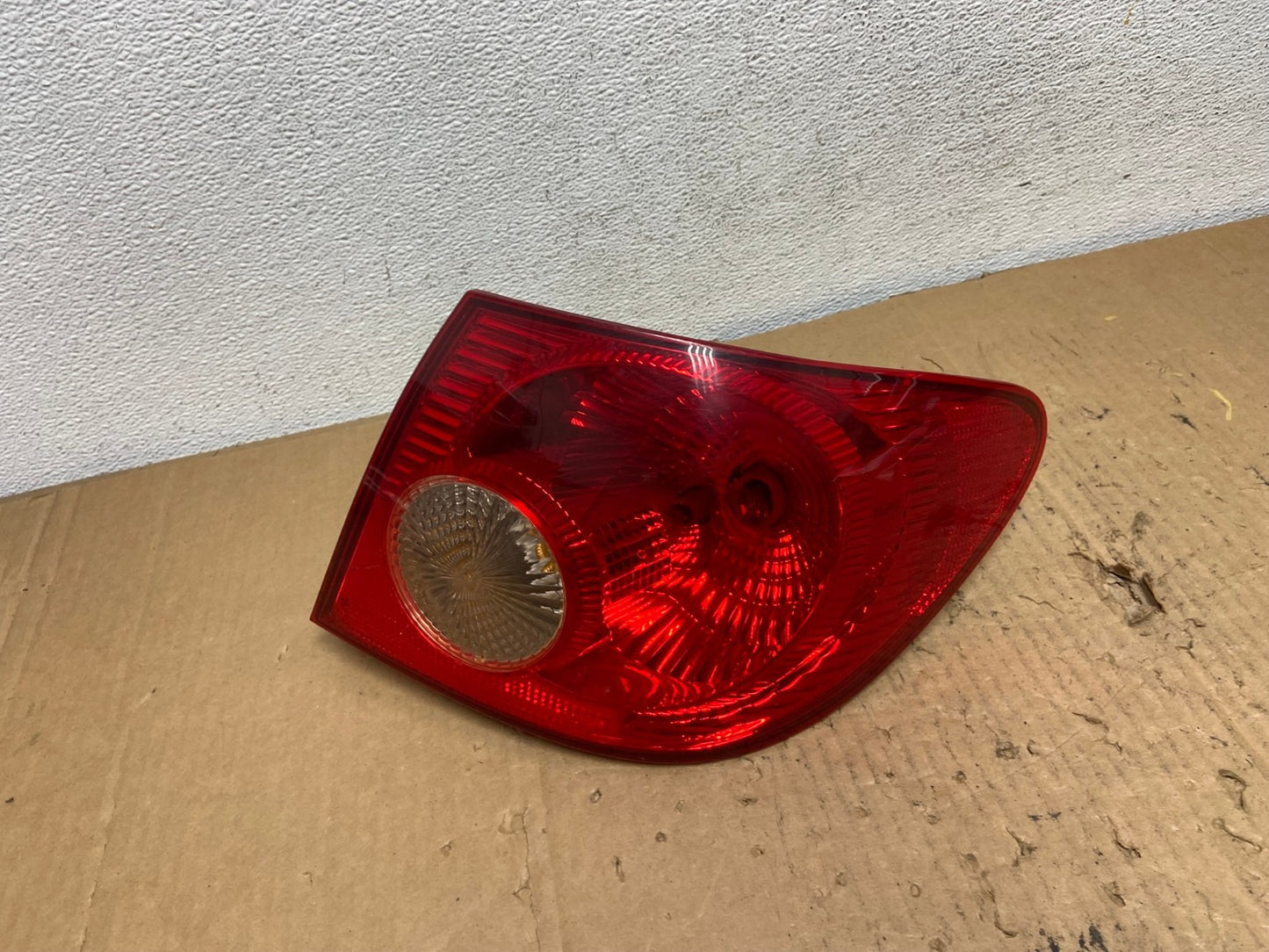 2005 - 2008 Toyota Corolla Right Passenger RH Side Tail light AD2440 LK0