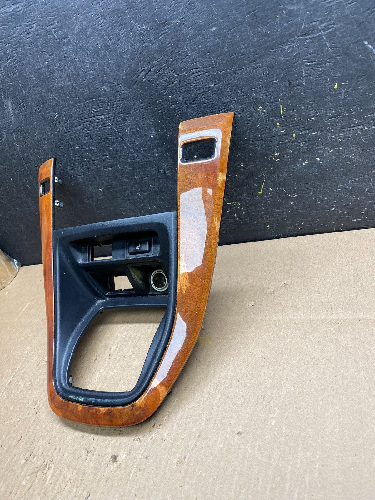 1999 to 2003 Lexus RX300 dash Console Center Shifter Floor Bezel OEM T4625 DG2