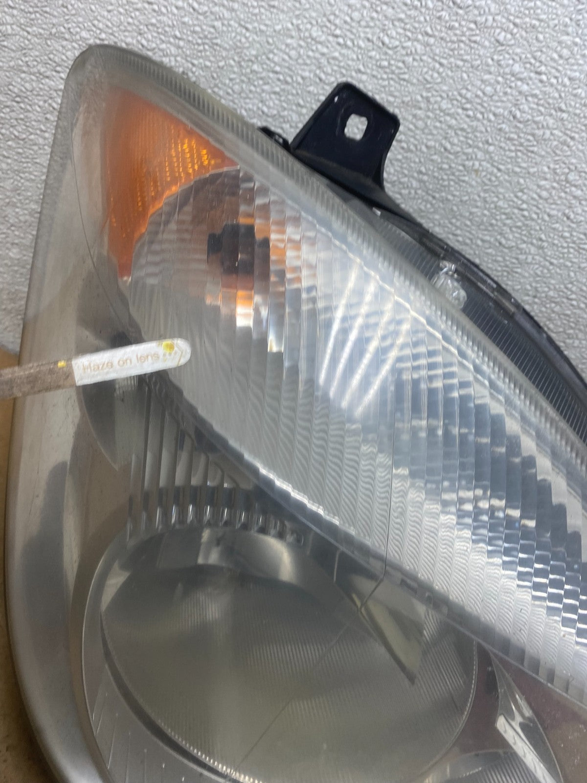 2007 to 2013 Mercedes Sprinter Headlight Right Passenger Halogen Oem X5494 DW8