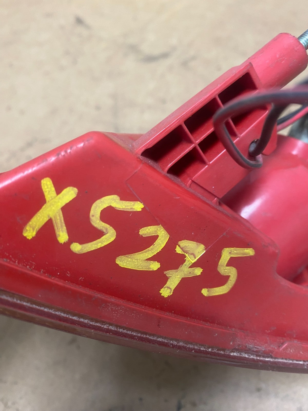 2003-2005 Infiniti FX35 FX45 Left Driver Lh Red Inner Tail Light OEM X5275 DW7