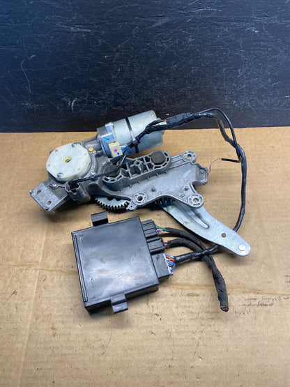 2009-2012 GMC Acadia Power Motor Liftgate Tailgate Control Module AD7317 DG0
