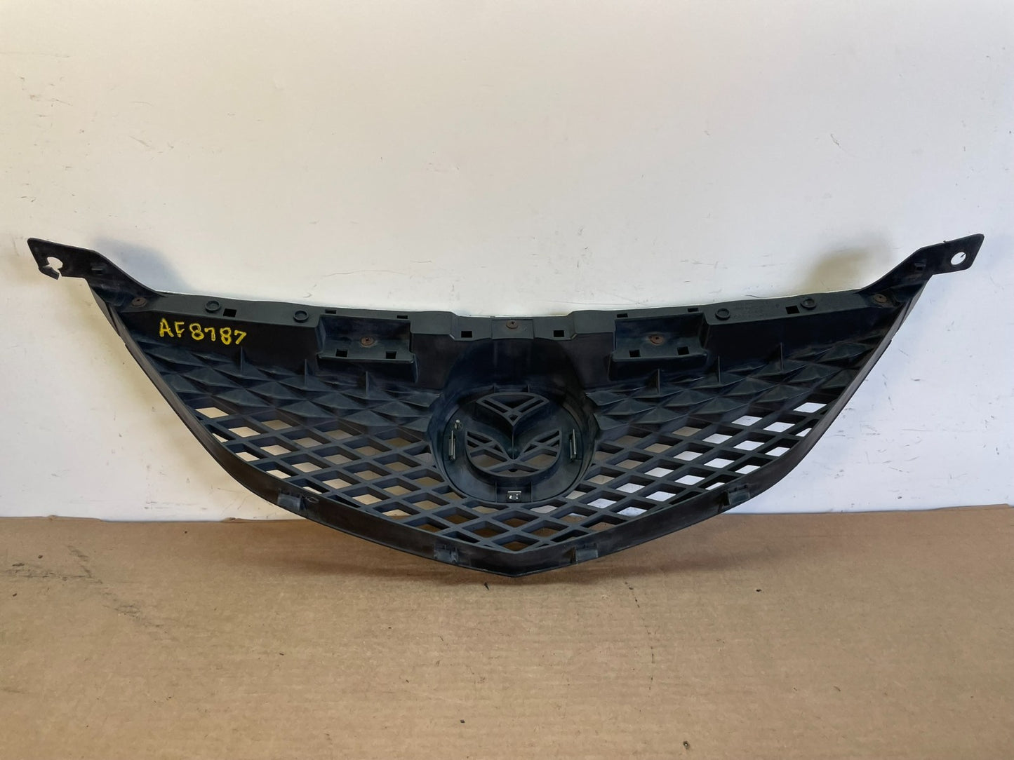 2003 2004 2005 Mazda Mazda 6 Front Grille Grill AF8787 DG5