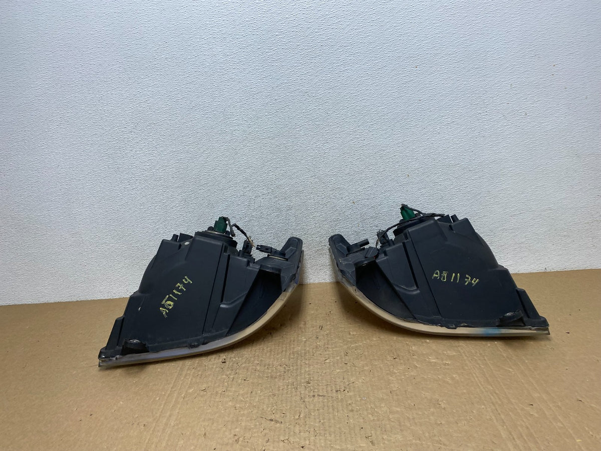 2008 to 2010 Dodge Caravan Left+Right Set Side Halogen Headlights AG1174 DW7