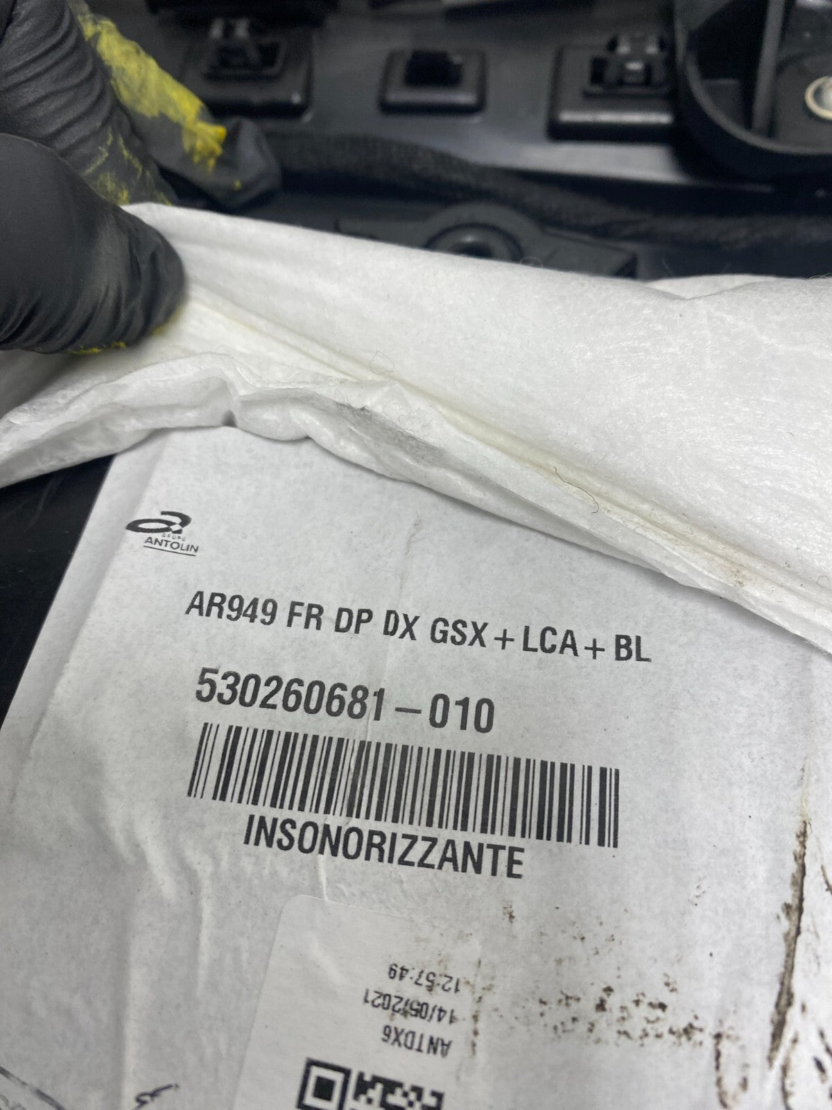 2017-2022 Alfa Romeo Stelvio Front Right Passenger Interior Door Panel M6907 DG9