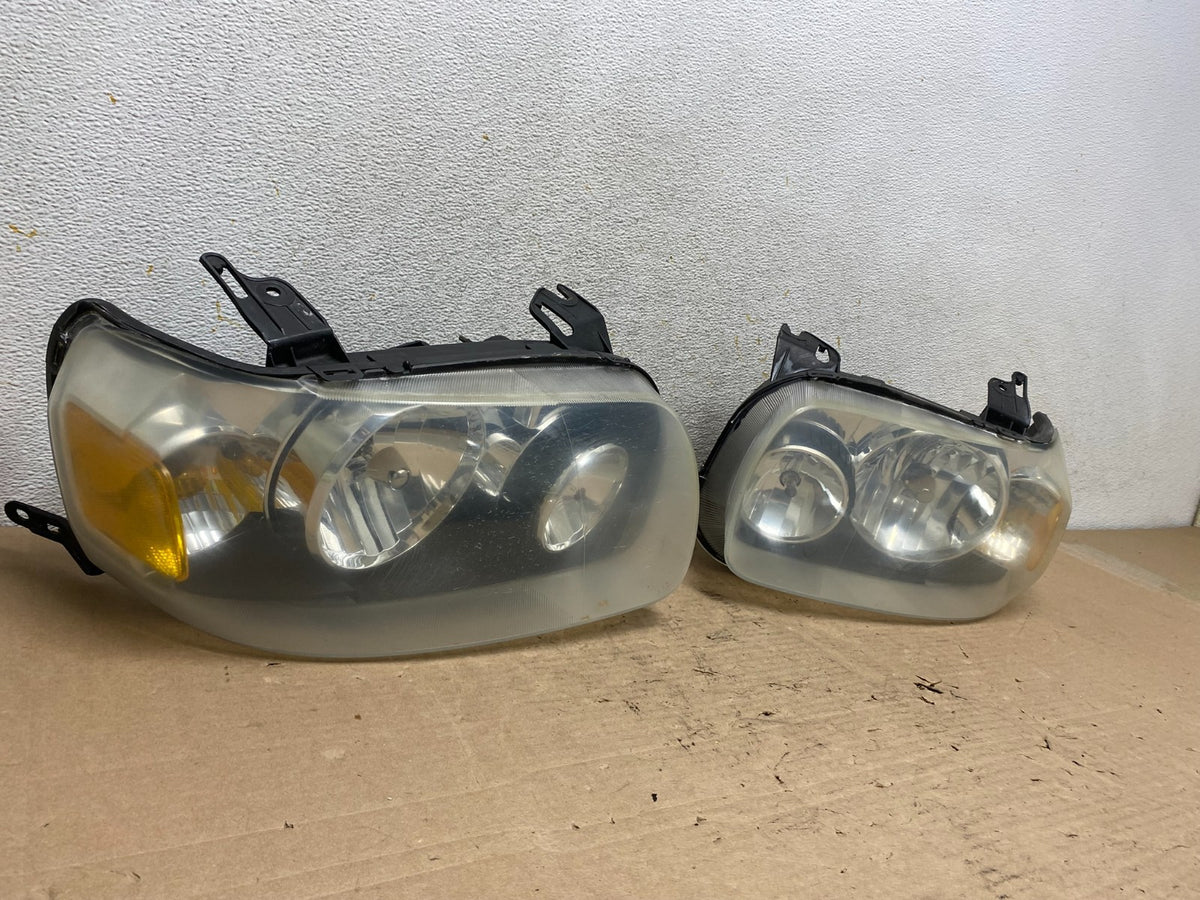 2005 - 2007 Ford Escape Headlights Left+Right Halogen AI0964 DW2