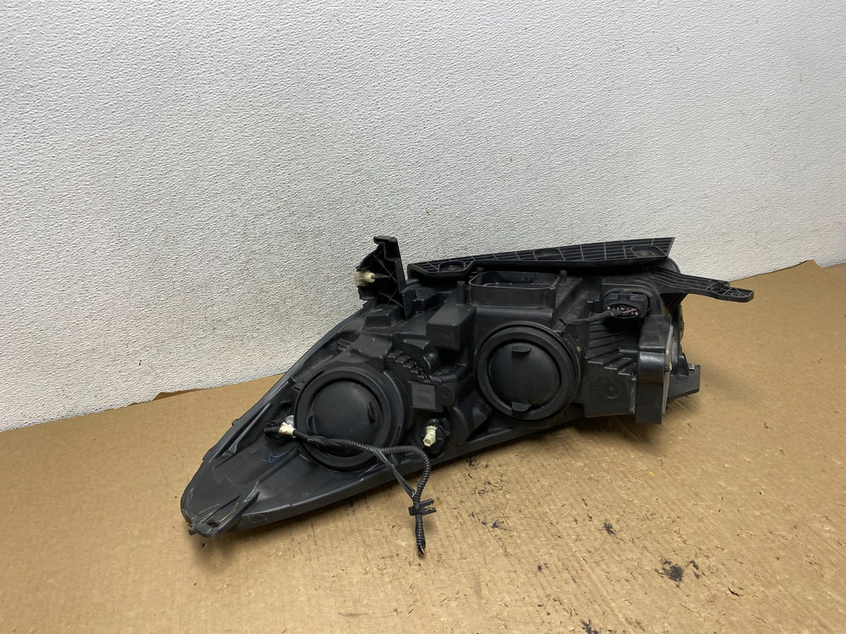 2017 - 2019 Ford Escape Right Passenger Side LED Headlight W/Module AG3245 DW7