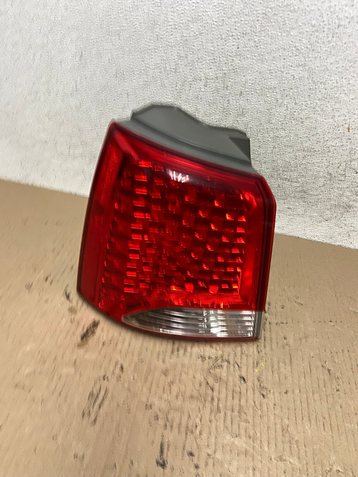 2010 2011 2012 Kia Sorento Left Driver LH Side Tail Light AF5937 LK0