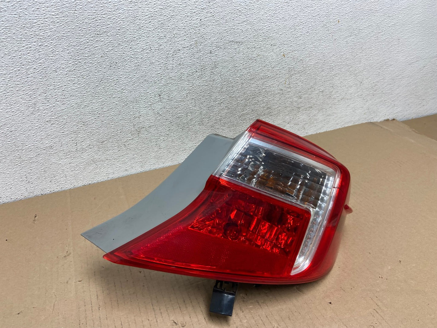 2012 2013 2014 Toyota Camry Right Passenger RH Side Tail Light AE7235 LK2