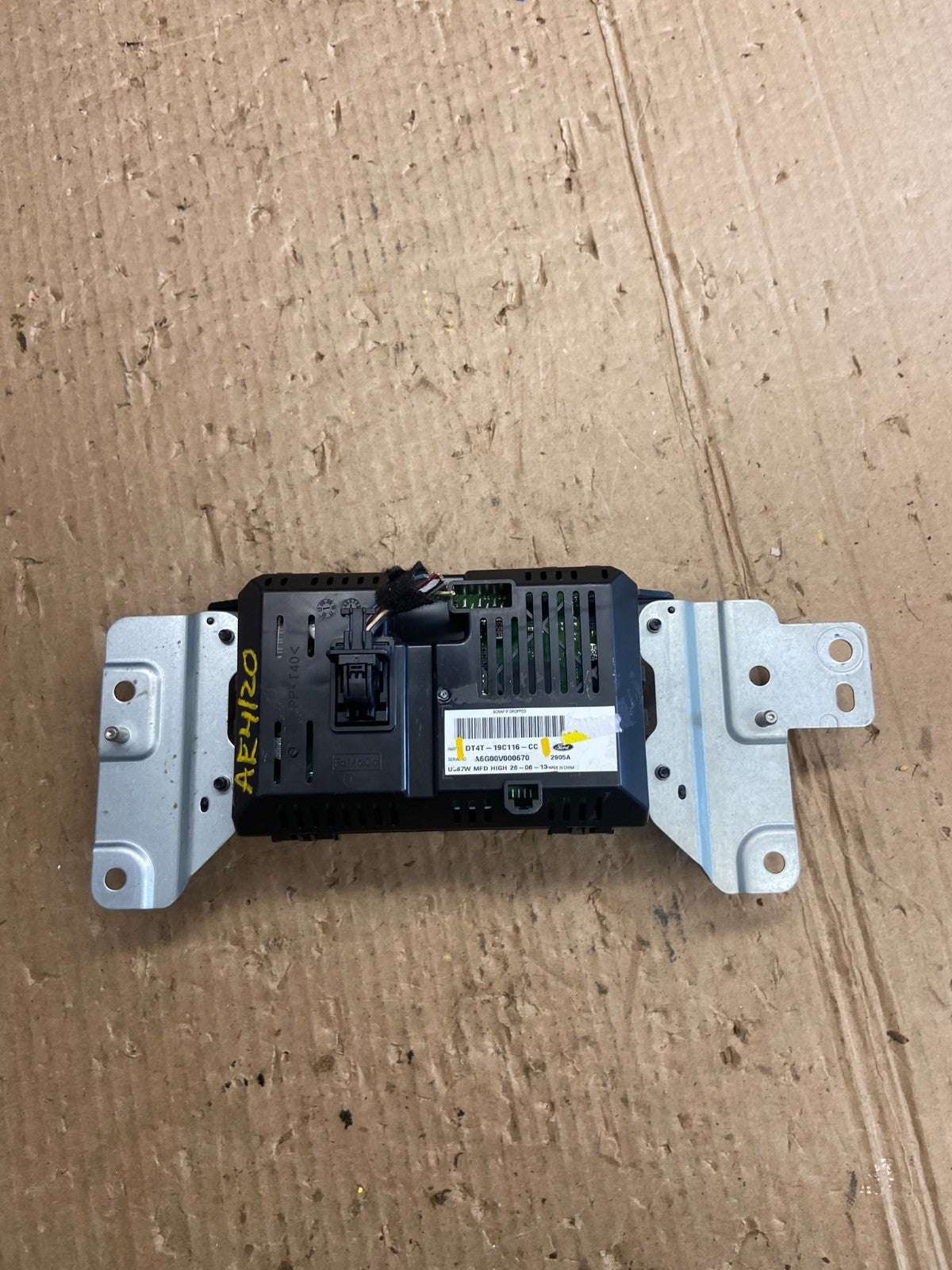 2012 2013 Ford Edge 4.2' Radio Stereo Infromation Display Screen ae4120 DG3