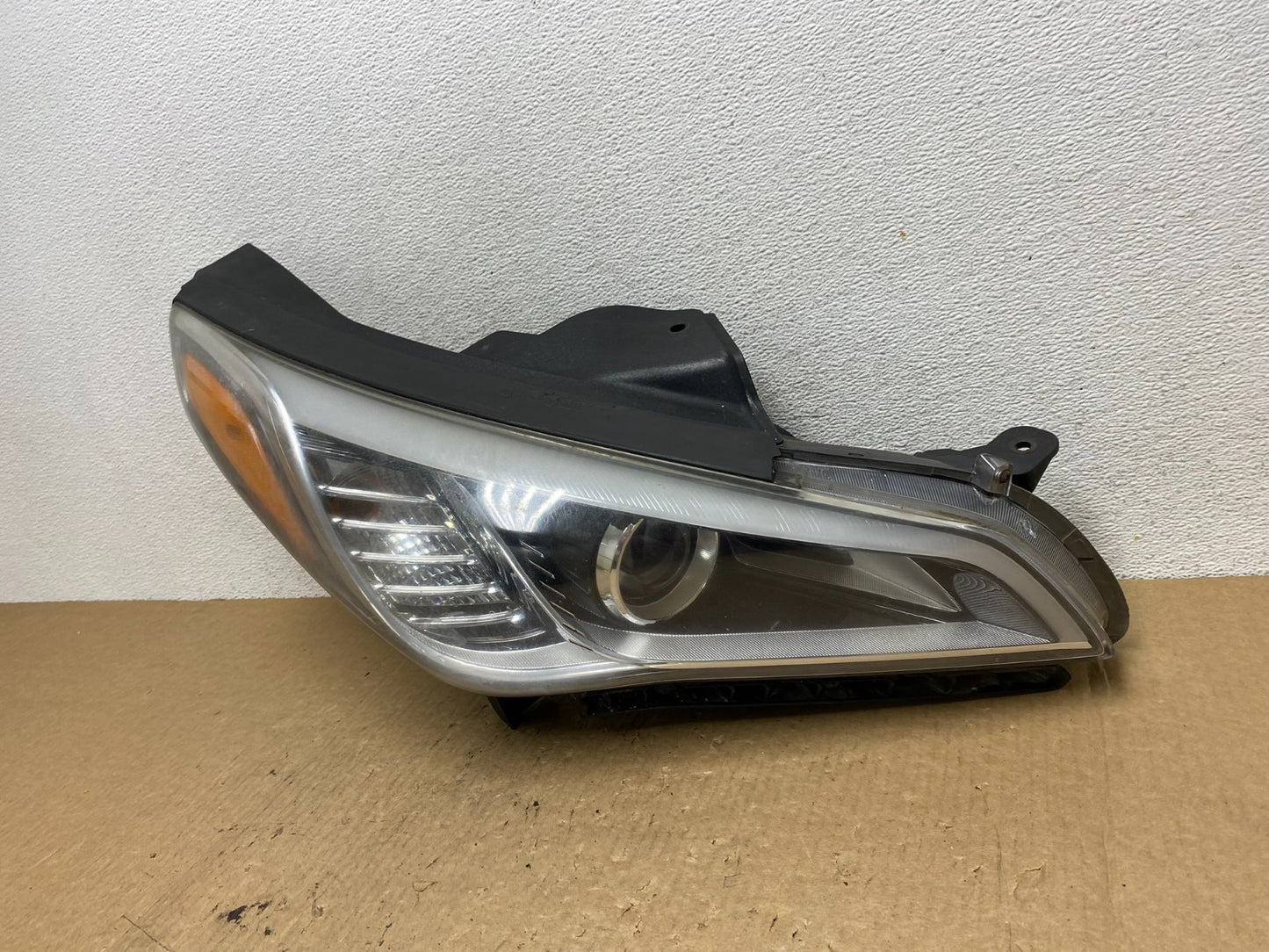 2015-2017 Hyundai Sonata Right Passenger RH Side Halogen Headlight AF9812 DG1