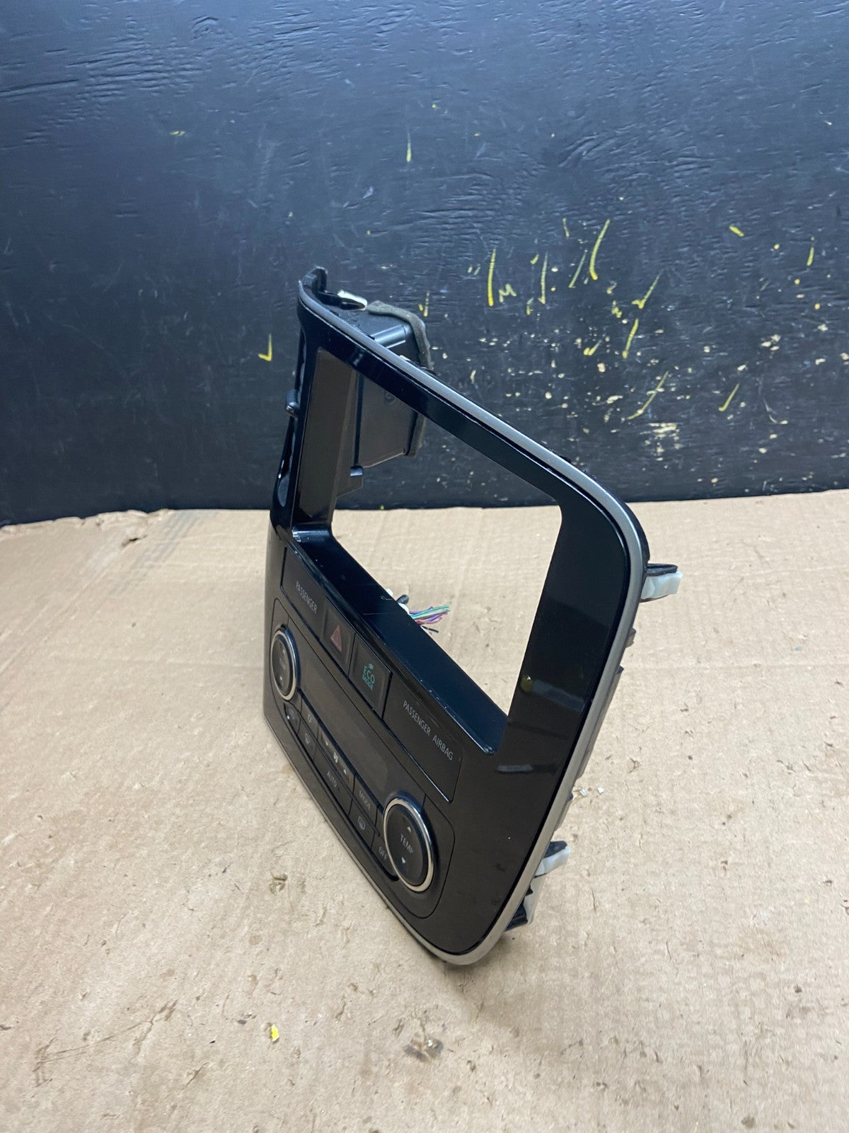 2014 to  2019 Mitsubishi Outlander Center Dash Bezel Radio Trim Z1627 DG3