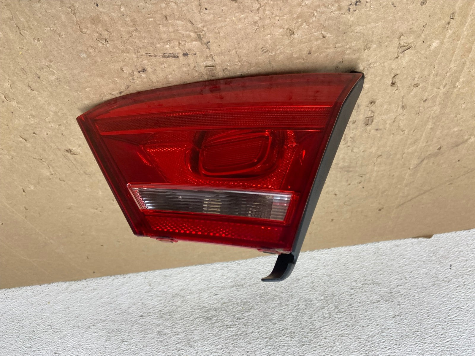 2012 to 2015 Volkswagen Passat Right Passenger Tail light inner AG1352 LK0