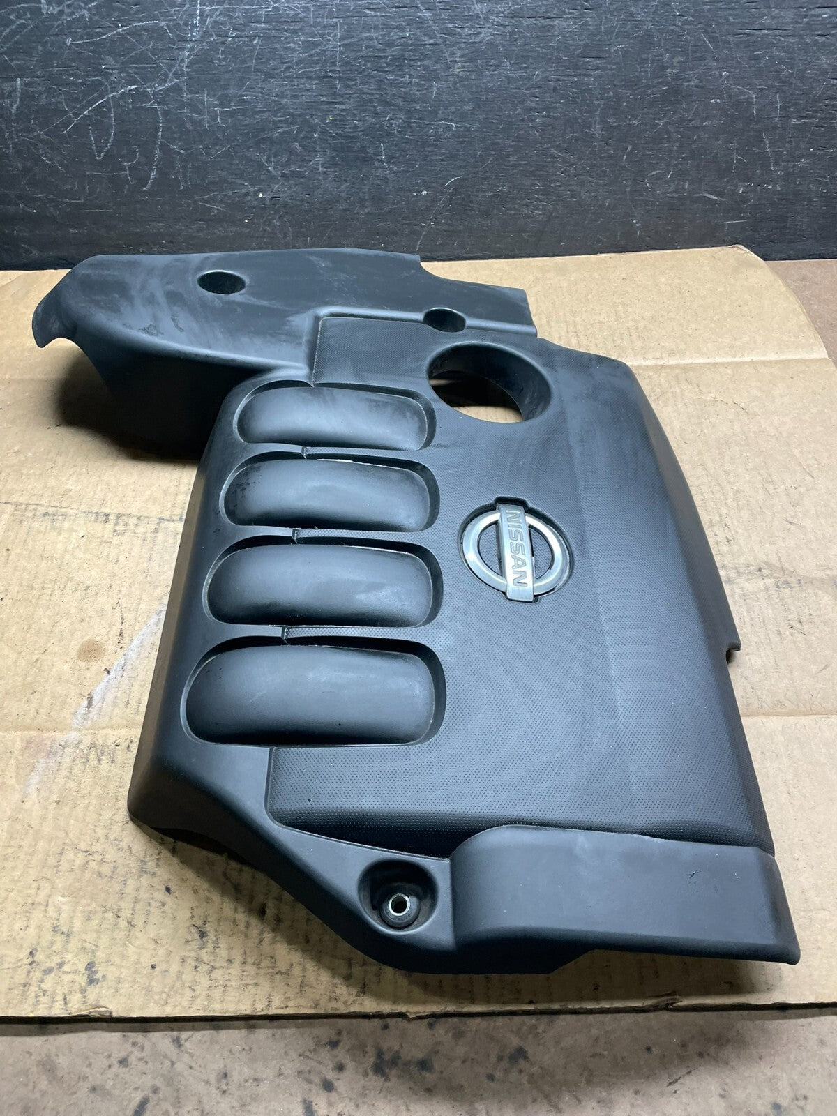 2007 to 2013 Nissan Altima 2.5 L Engine Cover L3695 DG3