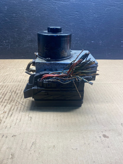 2002 to 2005 Mercedes W163 ML320 ML350 ABS Anti Lock Brake Pump Module ad0484 DG3
