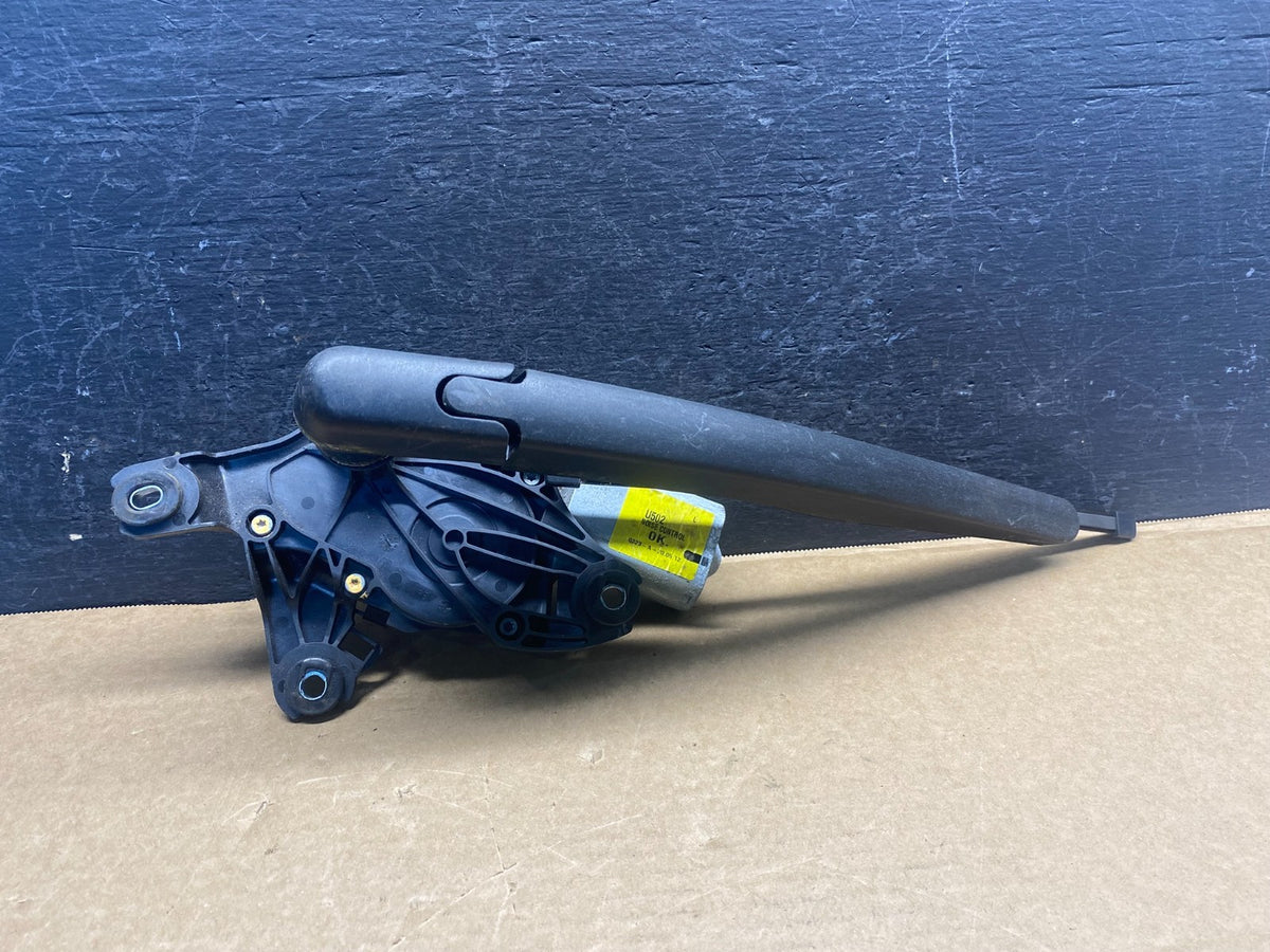 2011 to 2019 Ford Explorer Rear Windshield Wiper Motor AF6600 DG0