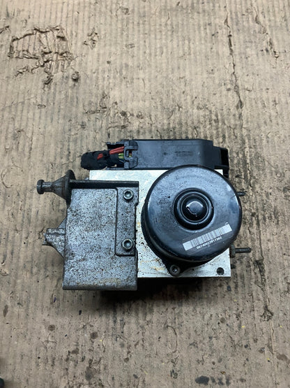 2006 - 2007 Mercedes C280  ABS Anti Lock Brake Pump Module a2035454732 V6858 DG5