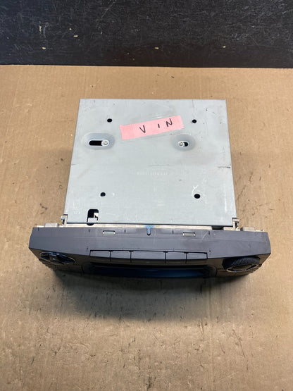 2003-2006 Mercedes Benz W211 E350 E500 Radio Screen Navigation Display AE7861 DW4