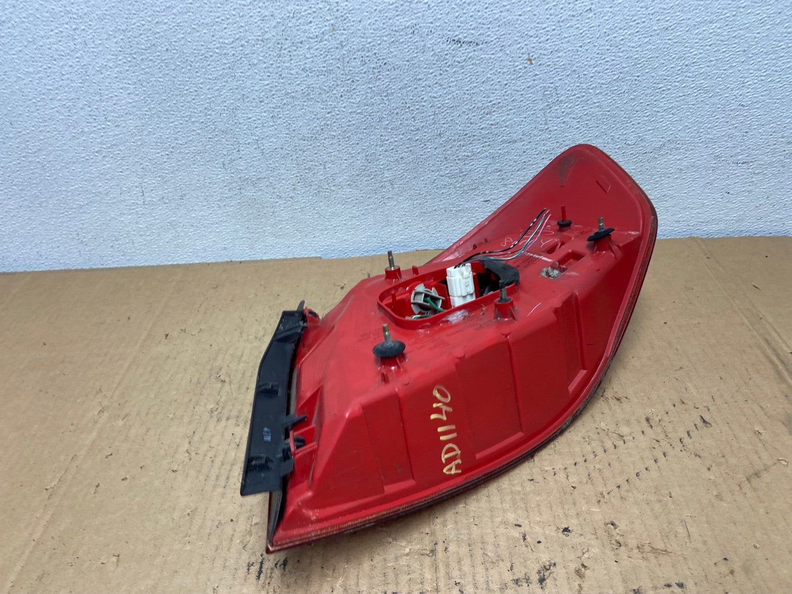 2003-2004 Infiniti G35 Left Driver Lh Side Tail Light AD1140 LK5