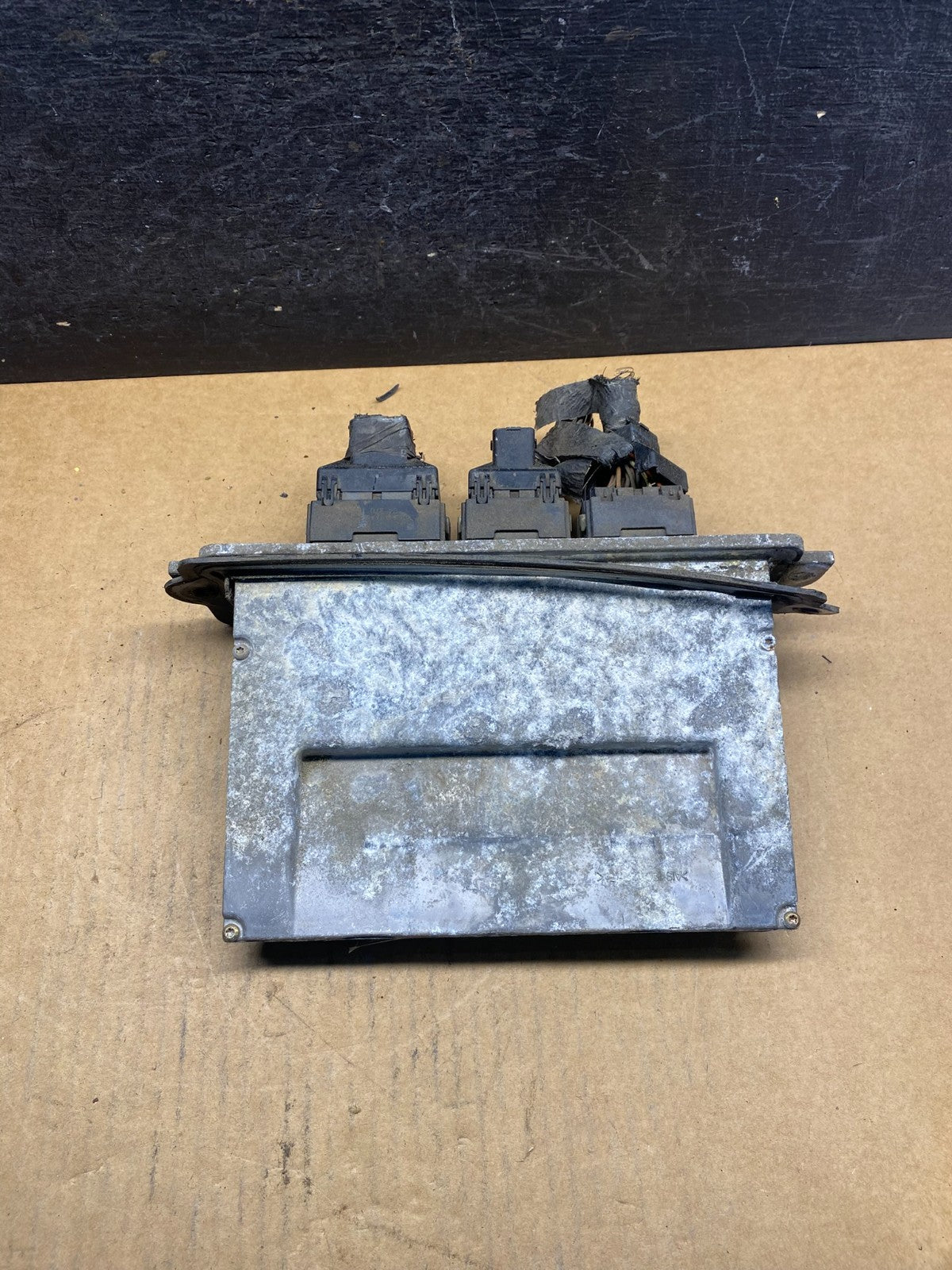 2005 to 2007 Ford F250 F350 5.4L ECU ECM Engine Computer Module ah5010 DG1
