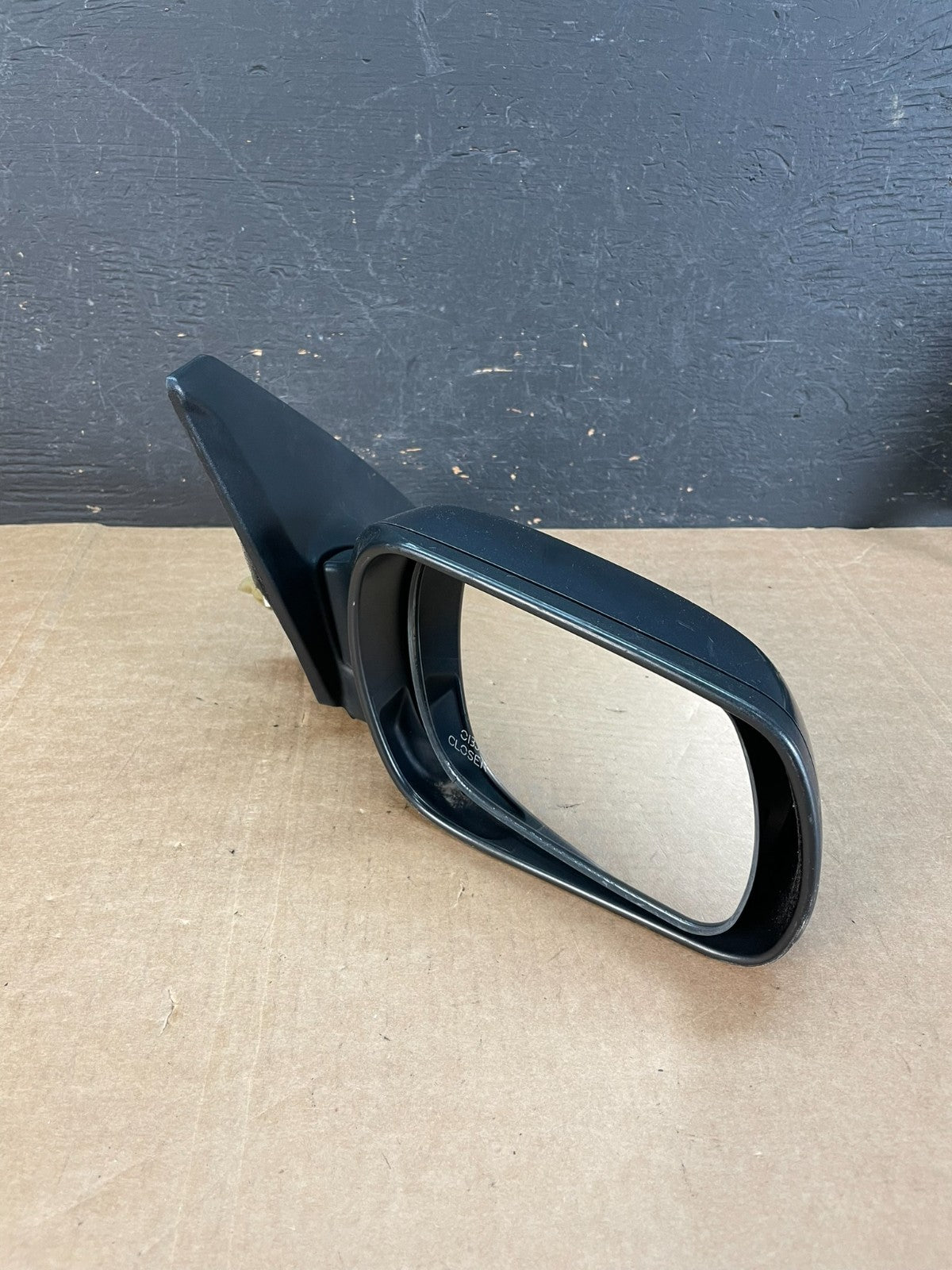 2004 to 2009 Mazda 3 Right Passenger RH Side View Door Mirror AE8318 DW2
