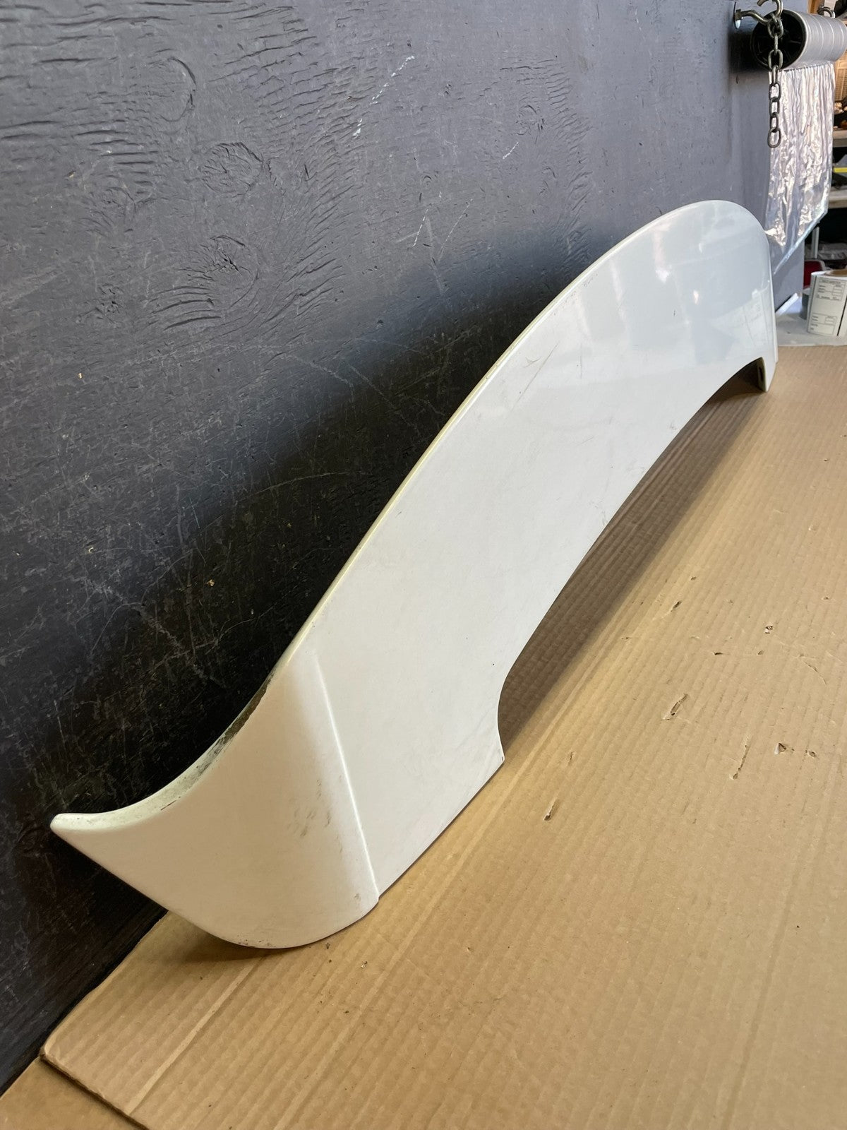 2009 to 2015 Toyota Venza Rear Spoiler Wing ae8674 DG2