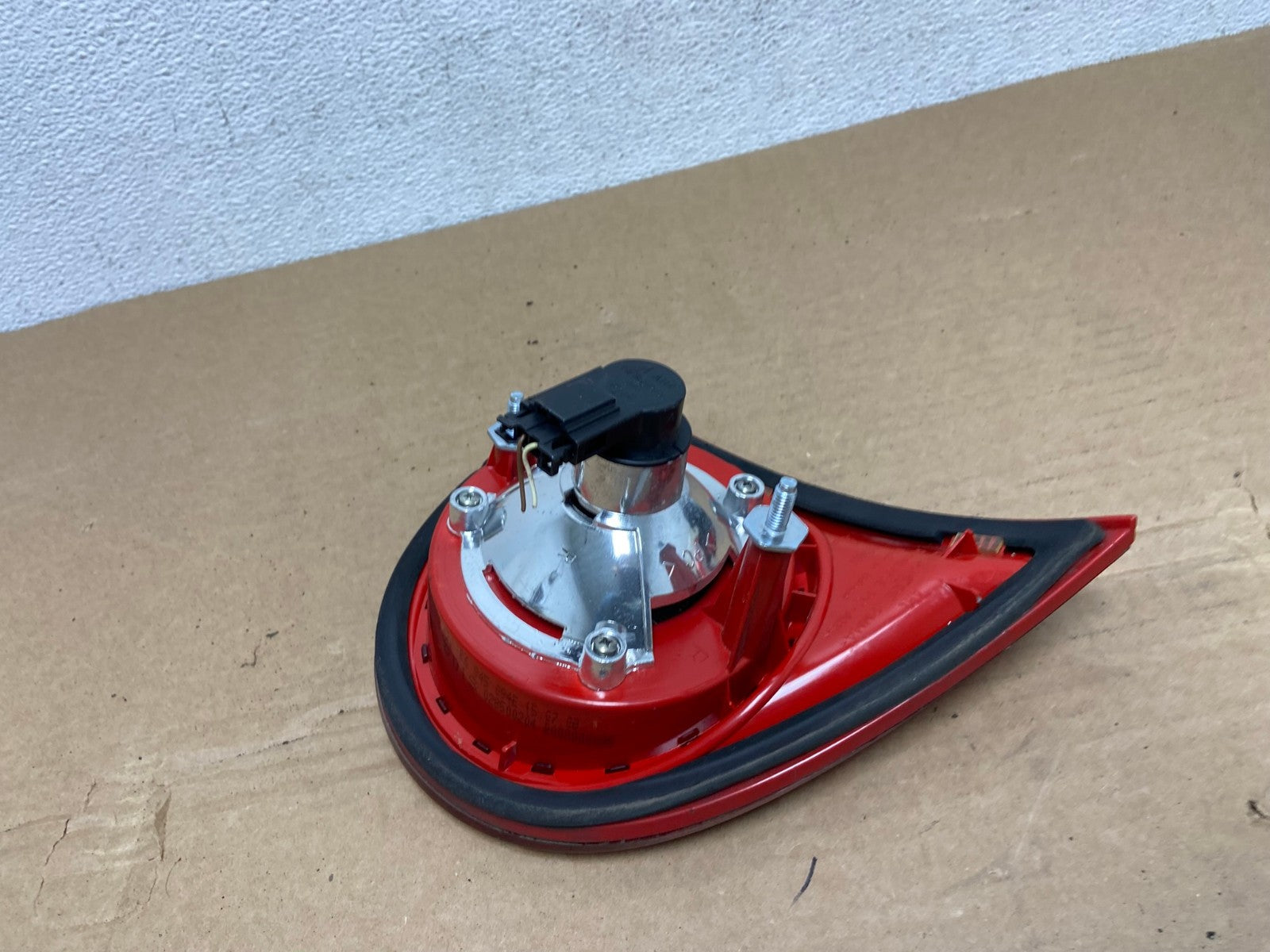 2006-2009 Volkswagen Golf Right Passenger Rh Tail Light Inner Trunk AD3810 LK5