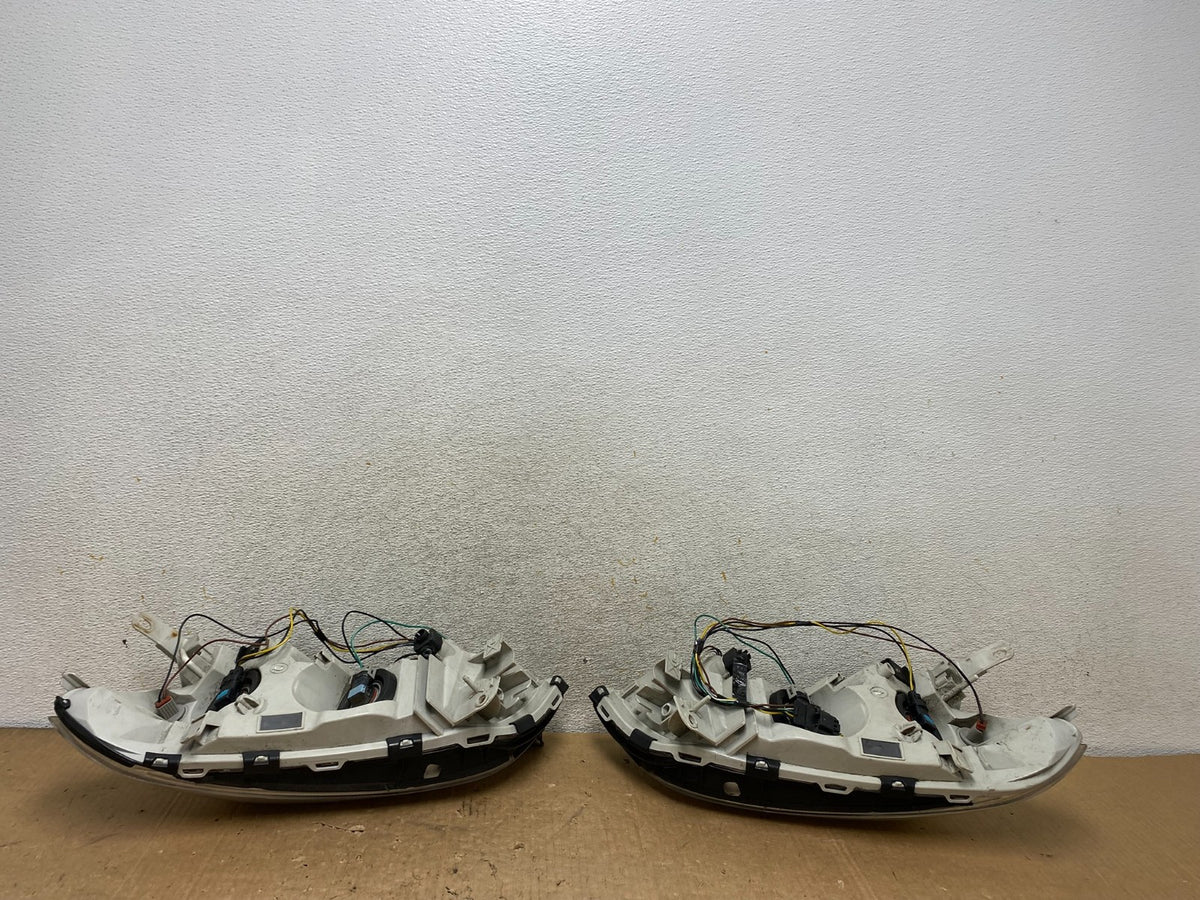 2008 to 2012 Chevrolet Malibu Left+Right Side Set Headlights AI9112 DW7