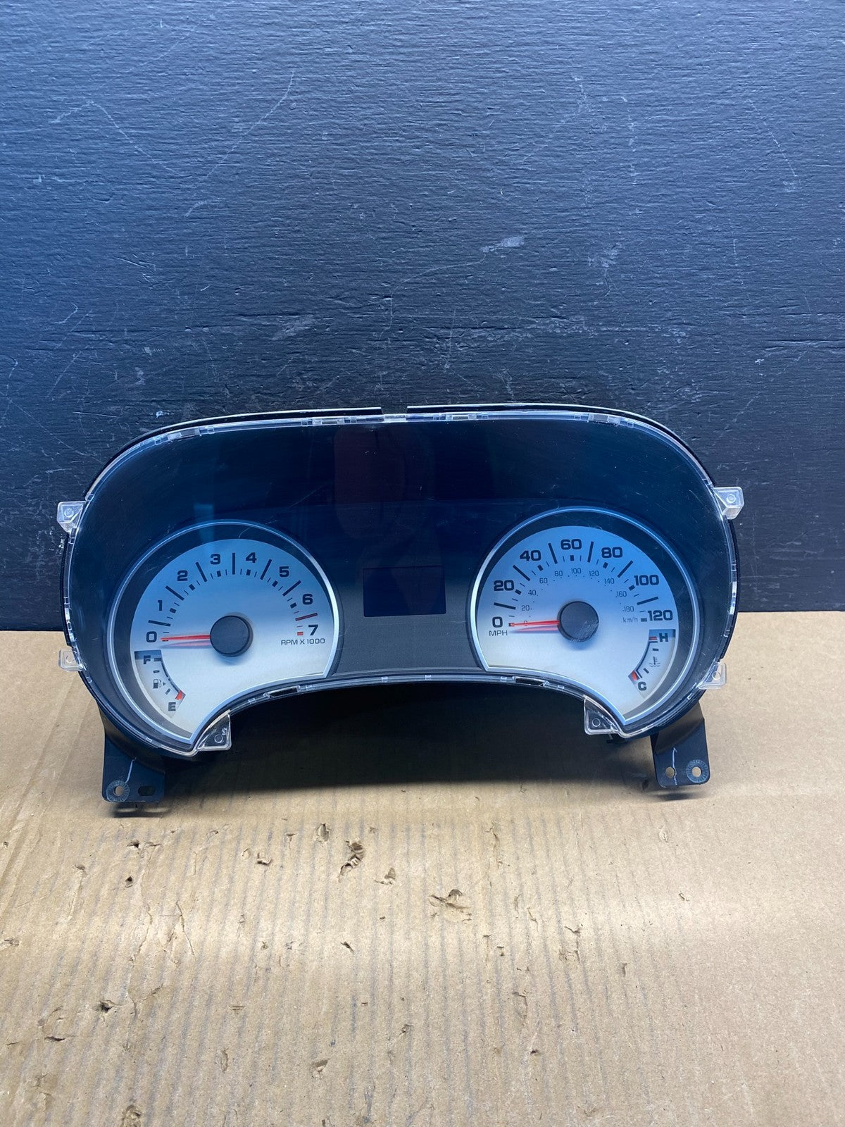 2006 Ford Explorer Speedometer Cluster Gauge ad1757 DG0