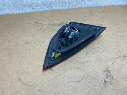 2015 to 2017 Chrysler 200 Sedan Right Passenger  Inner Tail Light Oem X5001 DW5