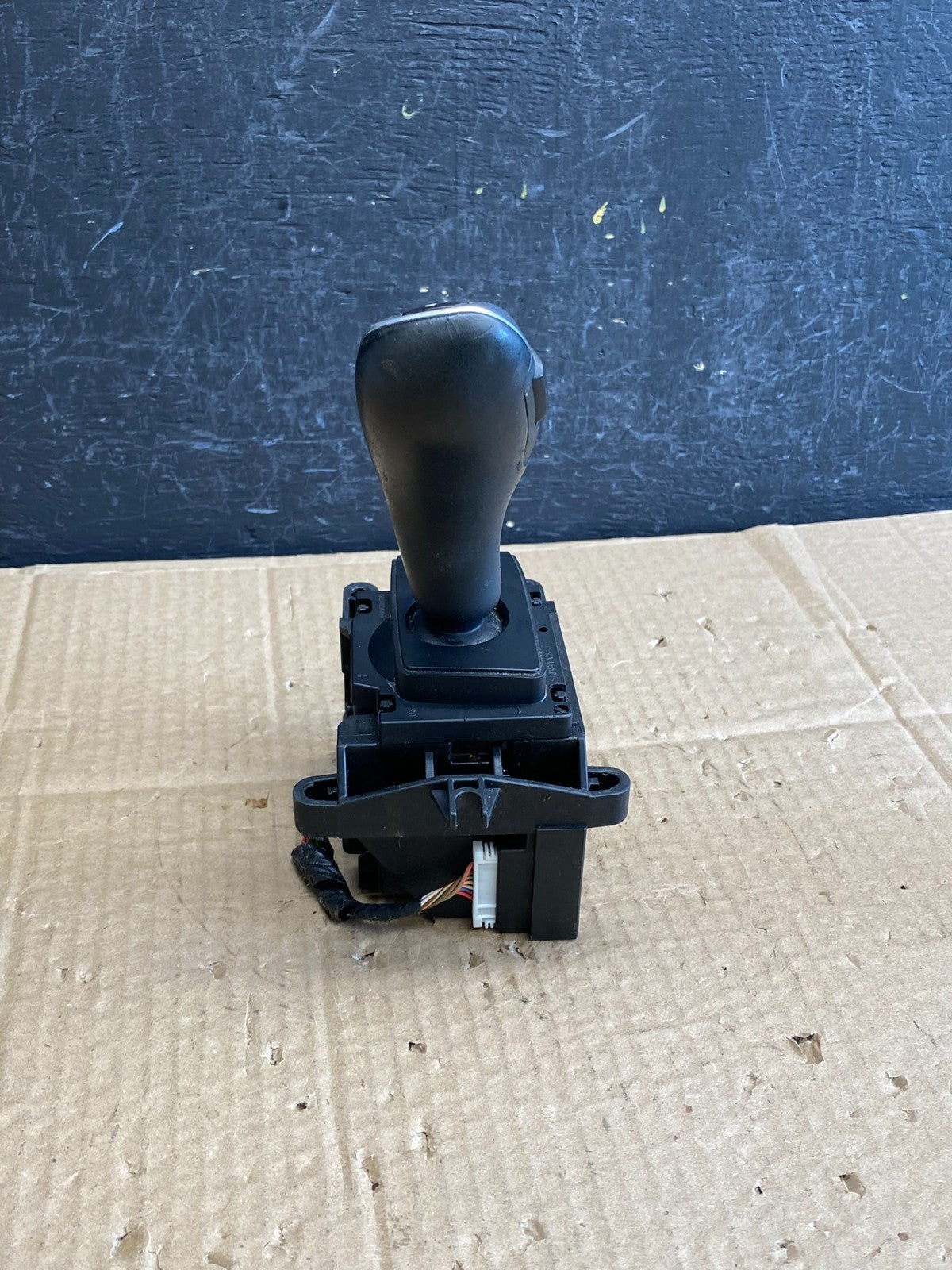 2011-2017 BMW 528I 535I F10 Auto Gear Selector Transmission Shifter AC9521 DG3