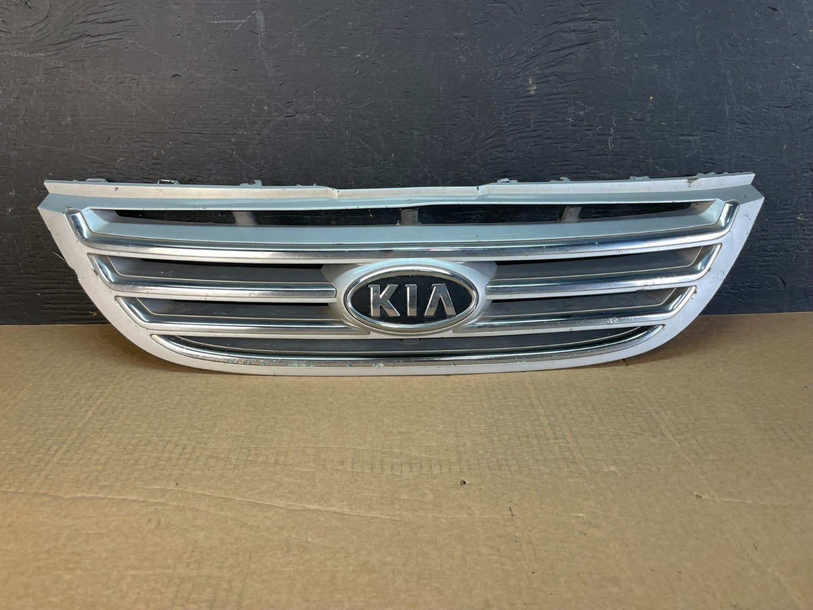 2007 to 2008 Kia Spectra Front Upper Grill Grille AF5202 DG0