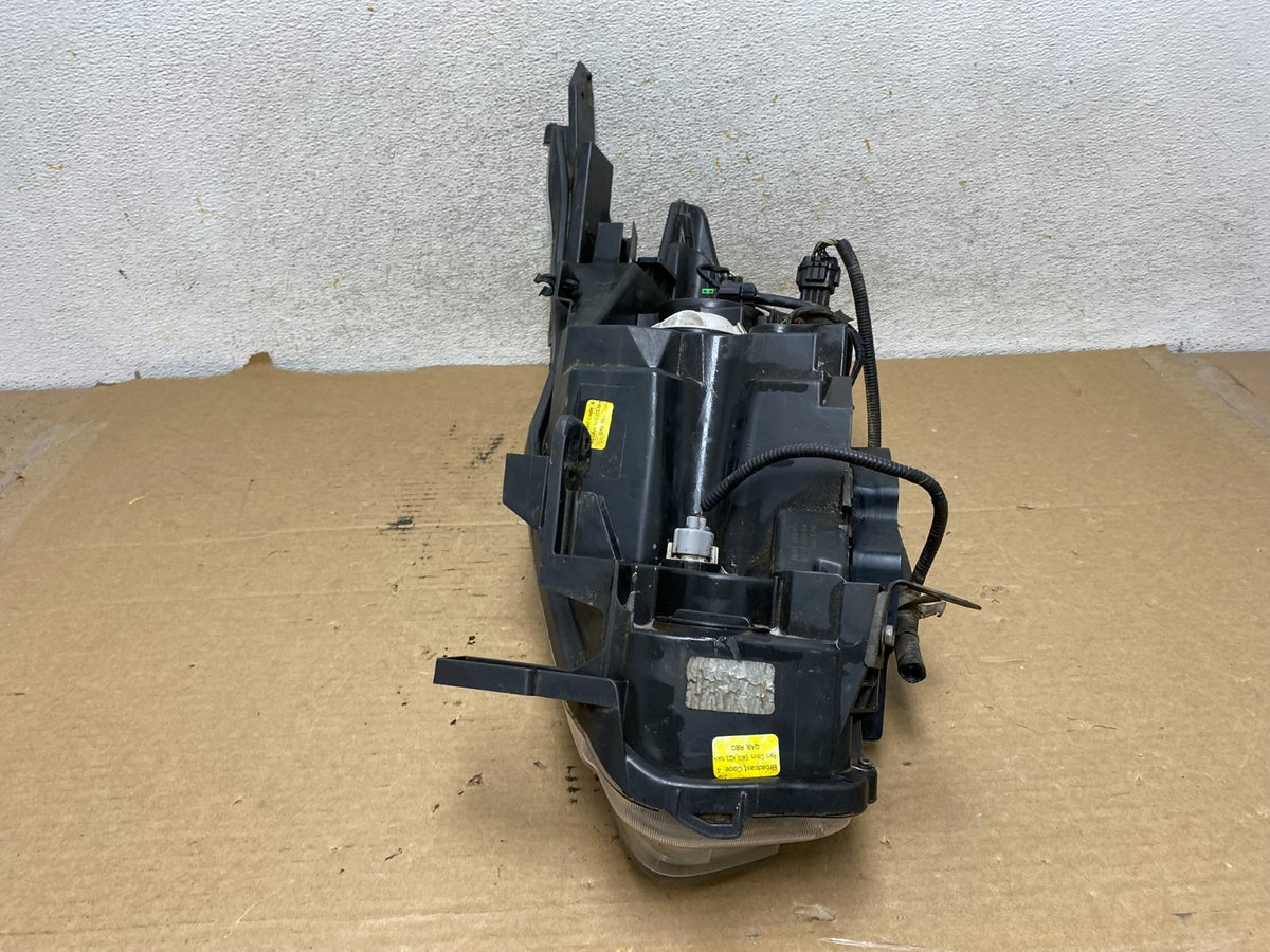 2015 to 2018 Nissan Murano Headlight Right Passenger RH AH8141 DW7