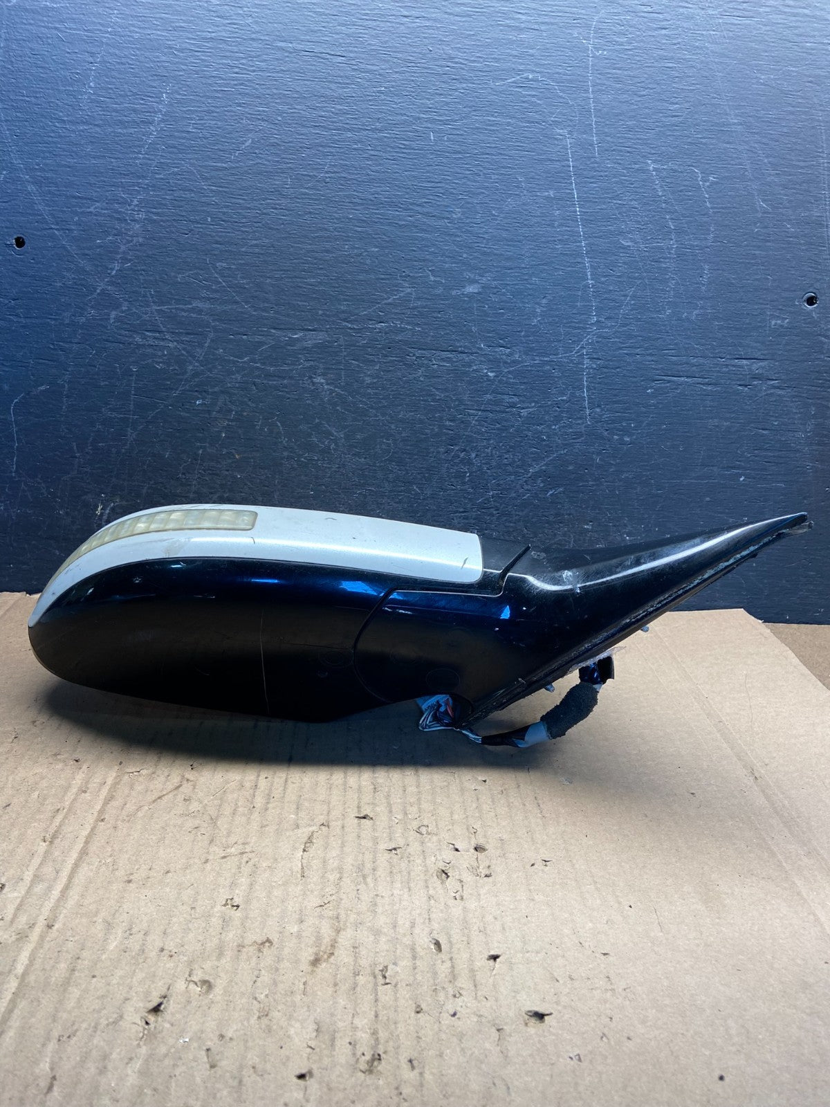 2009-2014 Nissan Maxima Right Passenger View Turn Signal Door Mirror AE2361 DW3